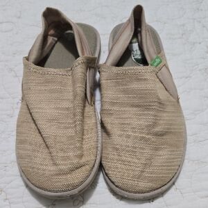 Eco-Friendly Tan Sanuk Slip-On Shoes Size 7